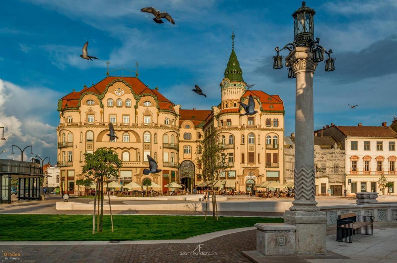 Phoenix Luxury Apartment Oradea Exterior photo